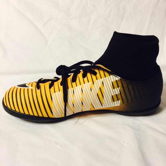 Nike MercurialX Victory VI DF IC soccer shoe women - Picture 6 of 7